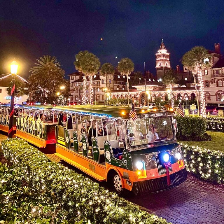 st-augustine-trolley-flagler-nights-of-lights-768x768